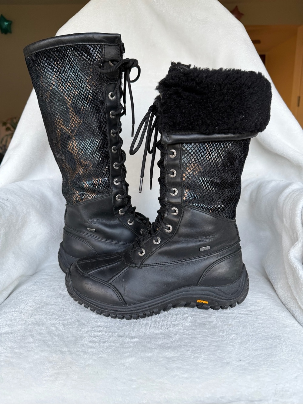 UGG  Adirondack II Women US 8 Exotic Snake Tall Leather Boots Black #1014528
